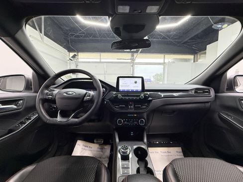 Used 2023 Ford Escape ST-Line image 13