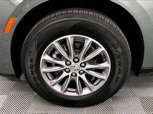 Used 2023 Buick Enclave Essence w/ Trailering Package, 5000 lbs. FWD image 9