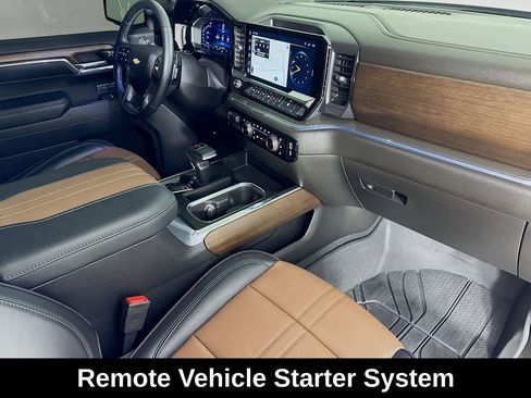 Used 2024 Chevrolet Silverado 1500 High Country w/ Technology Package AWD/4WD image 37