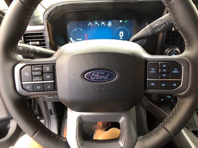 New 2027 Ford F350 Lariat w/ Black Appearance Package AWD/4WD image 13