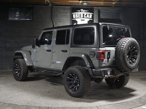 Used 2021 Jeep Wrangler Unlimited Sahara w/ Cold Weather Group AWD/4WD image 3