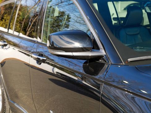 Used 2021 Jeep Grand Cherokee L Summit w/ MOPAR Finishing Package image 10