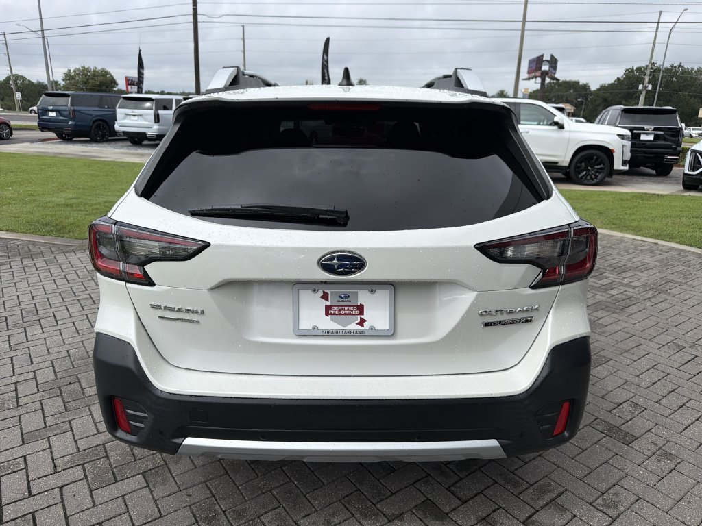 Certified 2022 Subaru Outback Touring XT AWD/4WD image 4