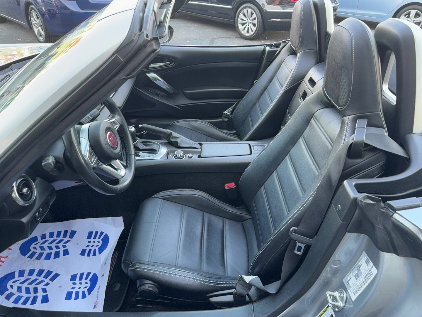 Used 2017 FIAT 124 Spider Lusso RWD image 7
