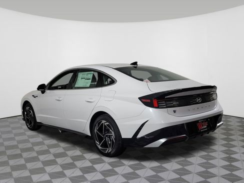 New 2026 Hyundai Sonata SEL FWD image 38