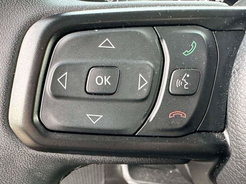 Used 2023 Jeep Wrangler Unlimited AWD/4WD image 19