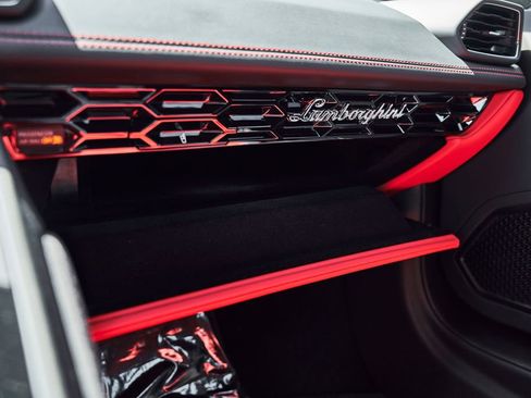 Used 2024 Lamborghini Huracan EVO AWD/4WD image 63
