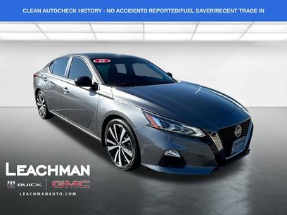 Used 2022 Nissan Altima 2.5 SR