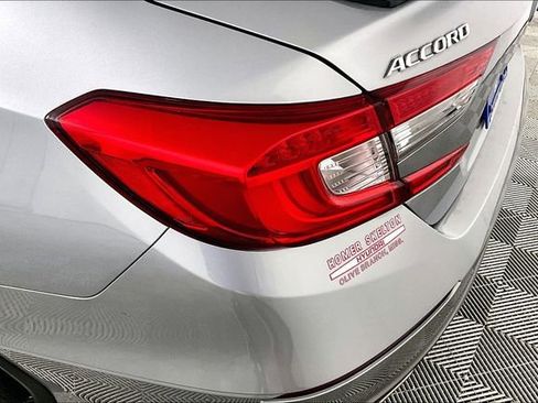 Used 2021 Honda Accord Sport image 28