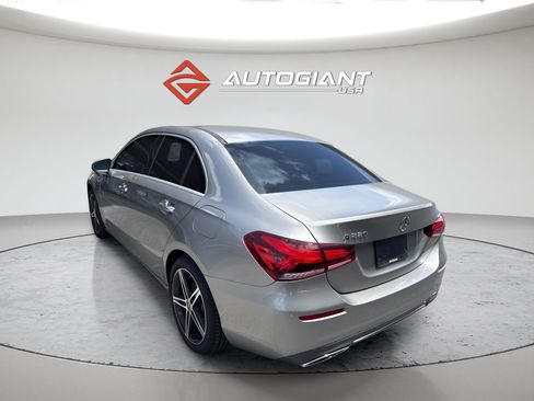 Used 2019 Mercedes-Benz A 220 image 4
