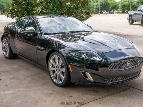 Used 2013 Jaguar XKR R RWD image 12