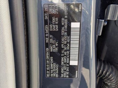 Used 2023 Volvo XC60 B5 Ultimate w/ Protection Package Premier image 25