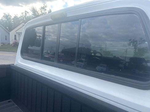 Used 1993 Dodge D/W Truck 250 image 14