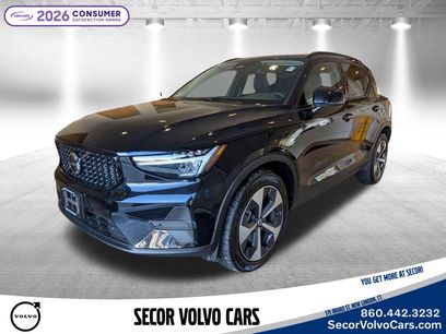 New 2026 Volvo XC40 B5 Core w/ Protection Package Premier