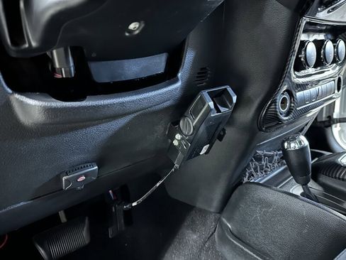 Used 2016 Jeep Wrangler Sport w/ Quick Order Package 24S AWD/4WD image 33