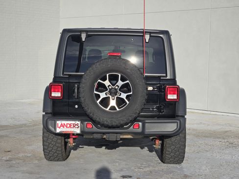 Used 2018 Jeep Wrangler Unlimited Rubicon image 6