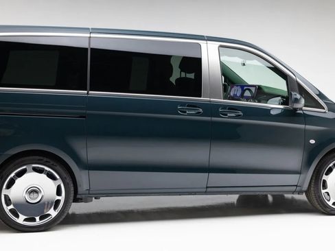 Used 2022 Mercedes-Benz Metris Passenger image 37