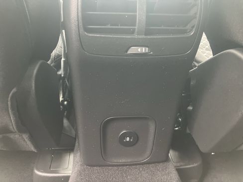 Used 2023 Ford Escape Active image 16