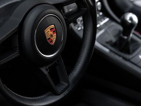 Certified 2018 Porsche 911 GT3 image 21