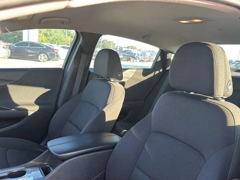 Used 2020 Chevrolet Malibu LT FWD image 76
