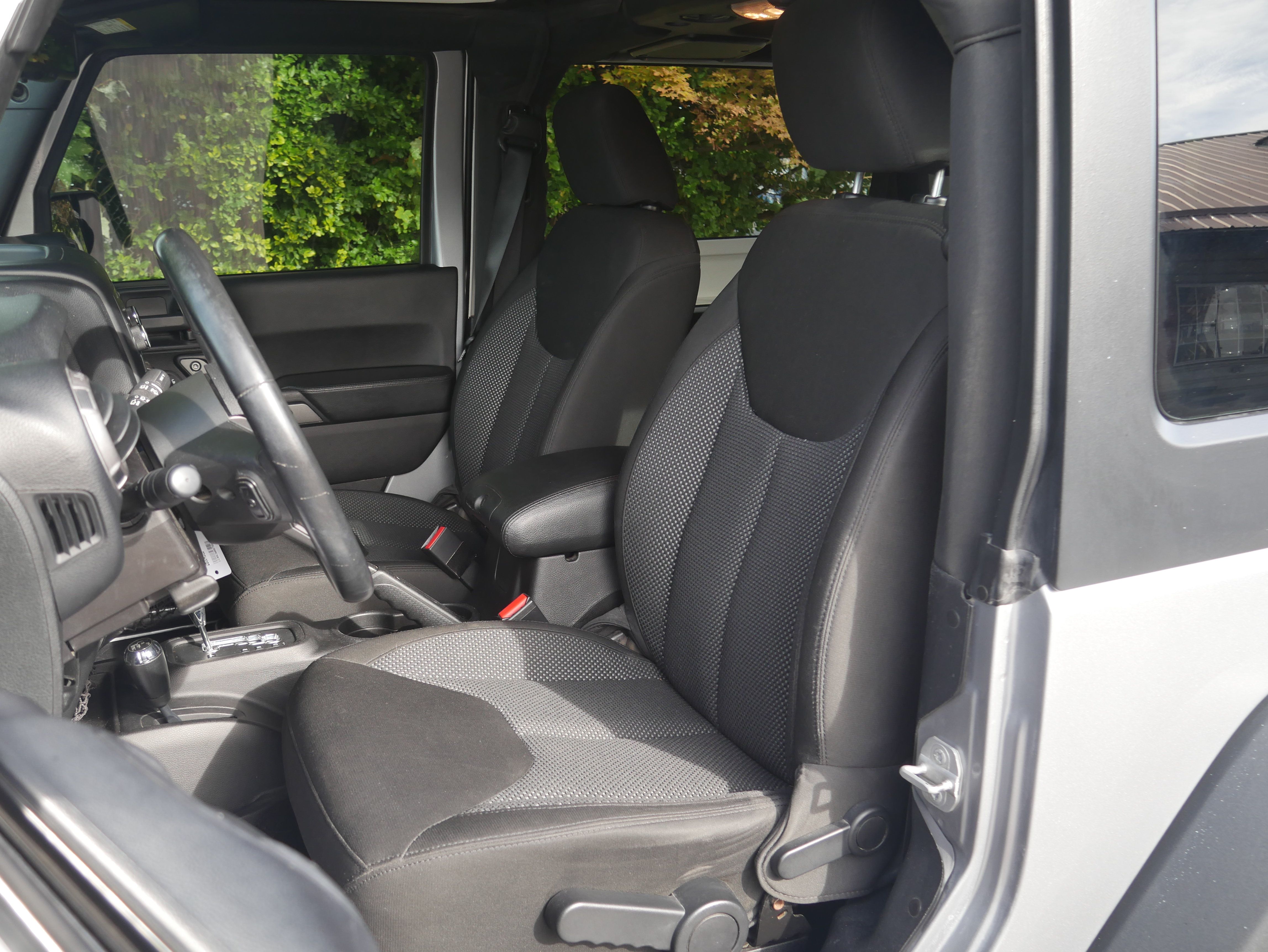 Used 2016 Jeep Wrangler Sport AWD/4WD image 26