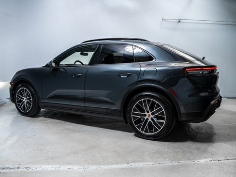 New 2026 Porsche Macan 4 Electric image 2