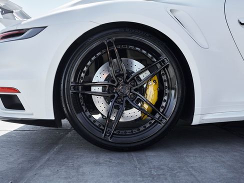 Used 2025 Porsche 911 Turbo S image 19