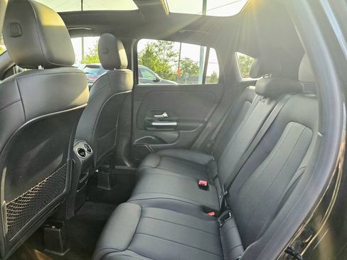 Certified 2023 Mercedes-Benz GLA 250 4MATIC image 24