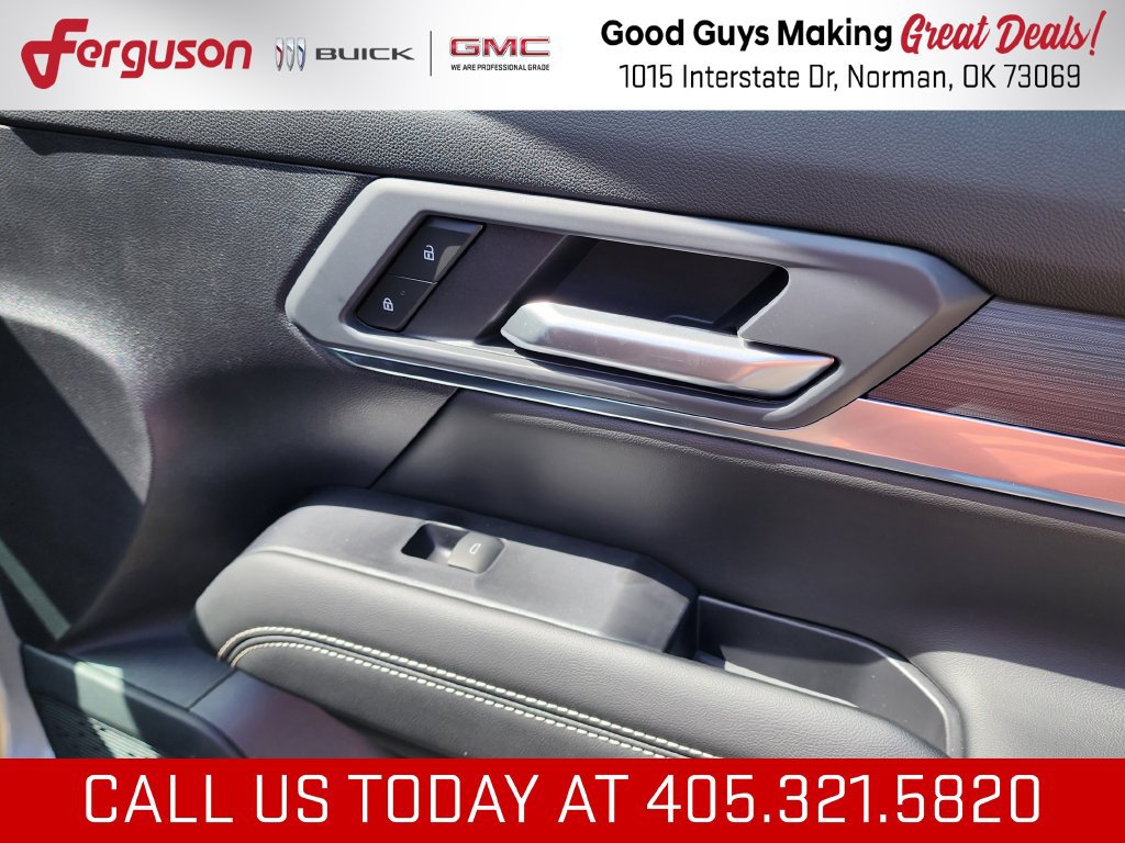 New 2027 GMC Terrain Elevation w/ Elevation Premium Package FWD image 37