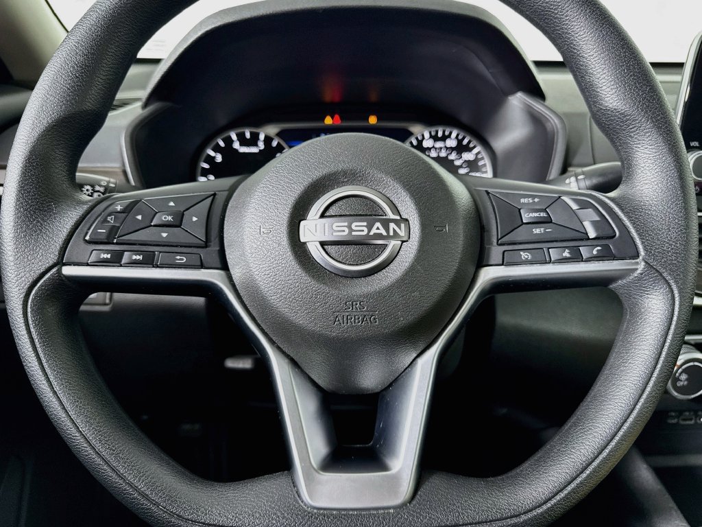 Used 2024 Nissan Altima 2.5 SV FWD image 33
