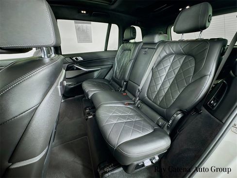 Used 2023 BMW X7 xDrive40i w/ Executive Package image 26