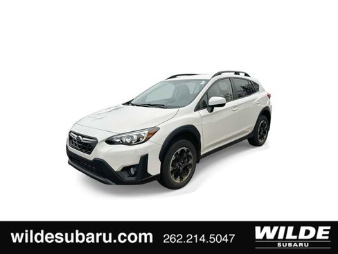 Certified 2023 Subaru Crosstrek 2.0i Premium image 1