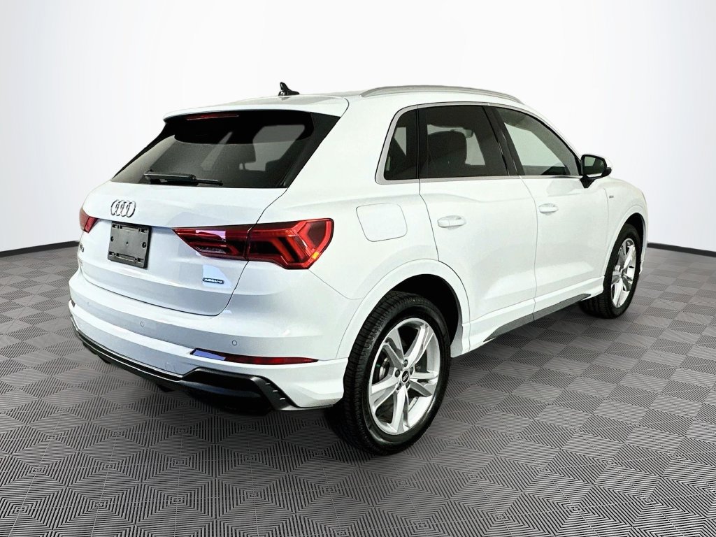 Used 2021 Audi Q3 2.0T Premium Plus AWD/4WD image 9