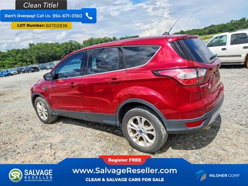 Used 2017 Ford Escape SE AWD/4WD image 3