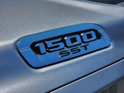 New 2025 RAM 1500 Laramie w/ Laramie Southwest Edition image 9