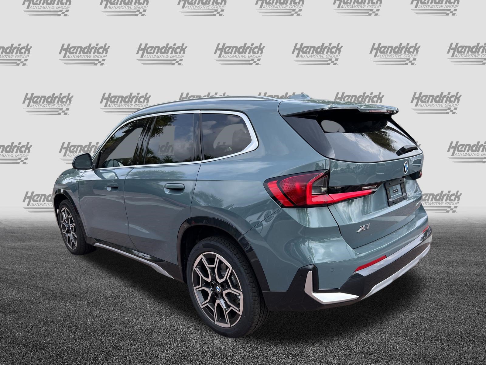 Used 2026 BMW X1 xDrive28i w/ Technology Package AWD/4WD image 8