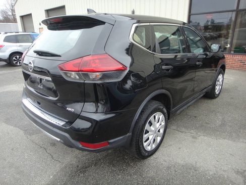 Used 2020 Nissan Rogue S AWD/4WD image 6