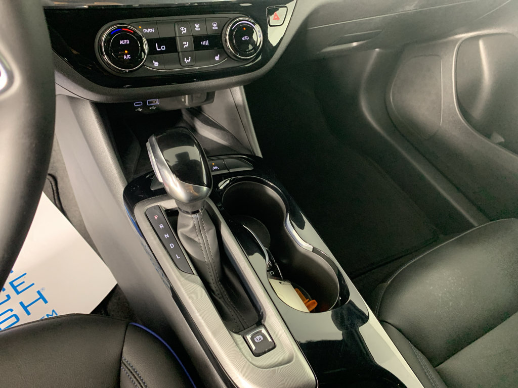 Used 2024 Buick Envista Sport Touring w/ Convenience I Package FWD image 24