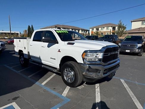 Used 2021 RAM 3500 Big Horn AWD/4WD image 2