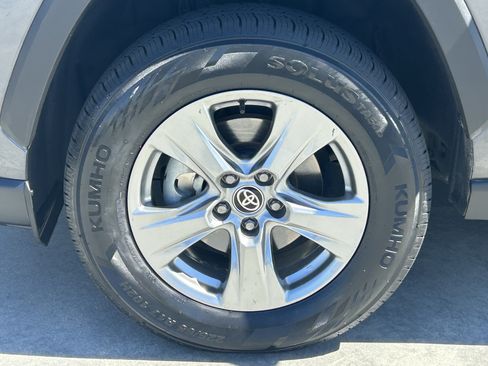 Certified 2024 Toyota RAV4 XLE FWD image 7