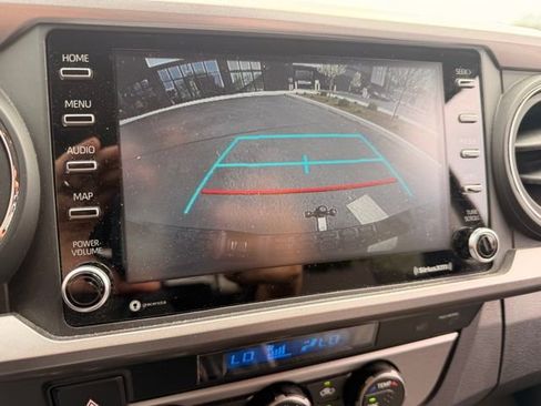 Used 2023 Toyota Tacoma SR5 AWD/4WD image 17
