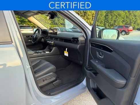 Certified 2026 Honda Pilot EX-L image 12