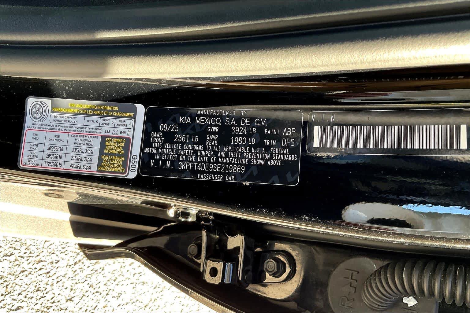 Used 2025 Kia K4 FWD image 34