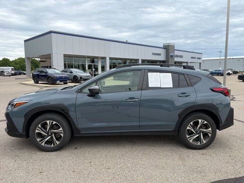 Used 2024 Subaru Crosstrek 2.0i Premium AWD/4WD image 4