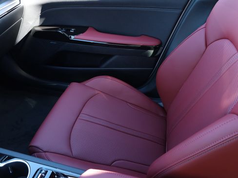 New 2026 Kia K5 GT-Line image 14