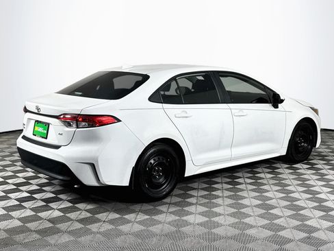 Used 2023 Toyota Corolla LE FWD image 8