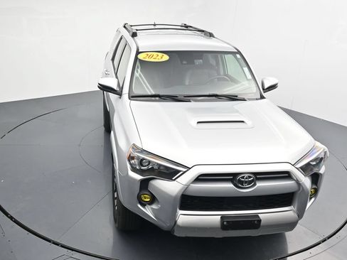 Used 2023 Toyota 4Runner TRD Off-Road Premium AWD/4WD image 24