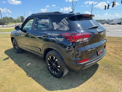 Used 2023 Chevrolet TrailBlazer LT FWD image 14
