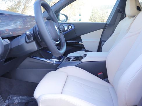 New 2026 BMW X3 xDrive30 w/ Premium Package image 11