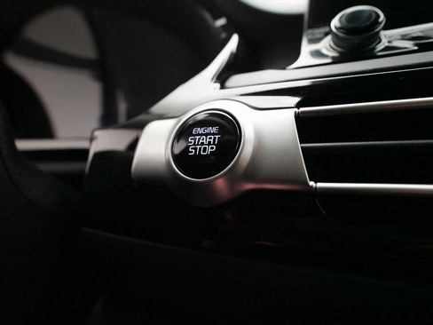 Used 2021 Kia Seltos SX w/ SX Sunroof Package image 30